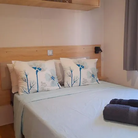 Campsite Mobil- Ohana Mar Estang